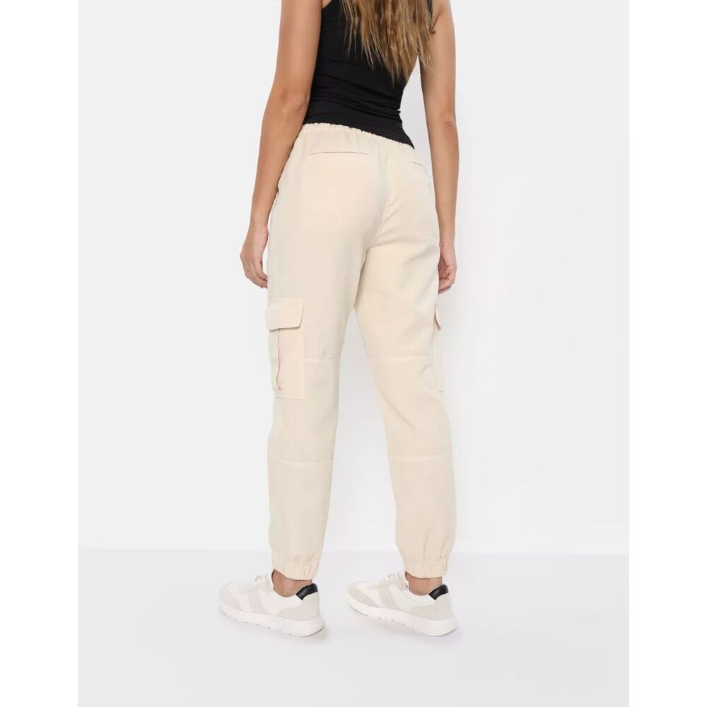 Aerie Lightweight Cargo Pants in Cream, Size: L - Picture 2 of 10